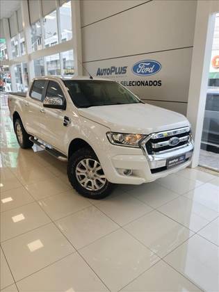 FORD RANGER 3.2 XLT 4X4 CD 20V DIESEL 4P AUTOMÁTICO FORD RANGER 3.2 XLT 4X4 CD 20V DIESEL 4P AUTOMÁTICO